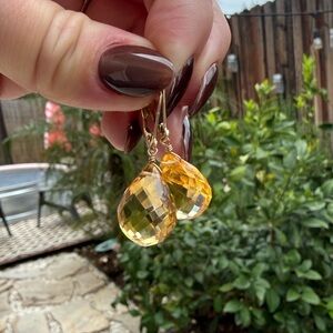 Elegant Gold Drop Earrings